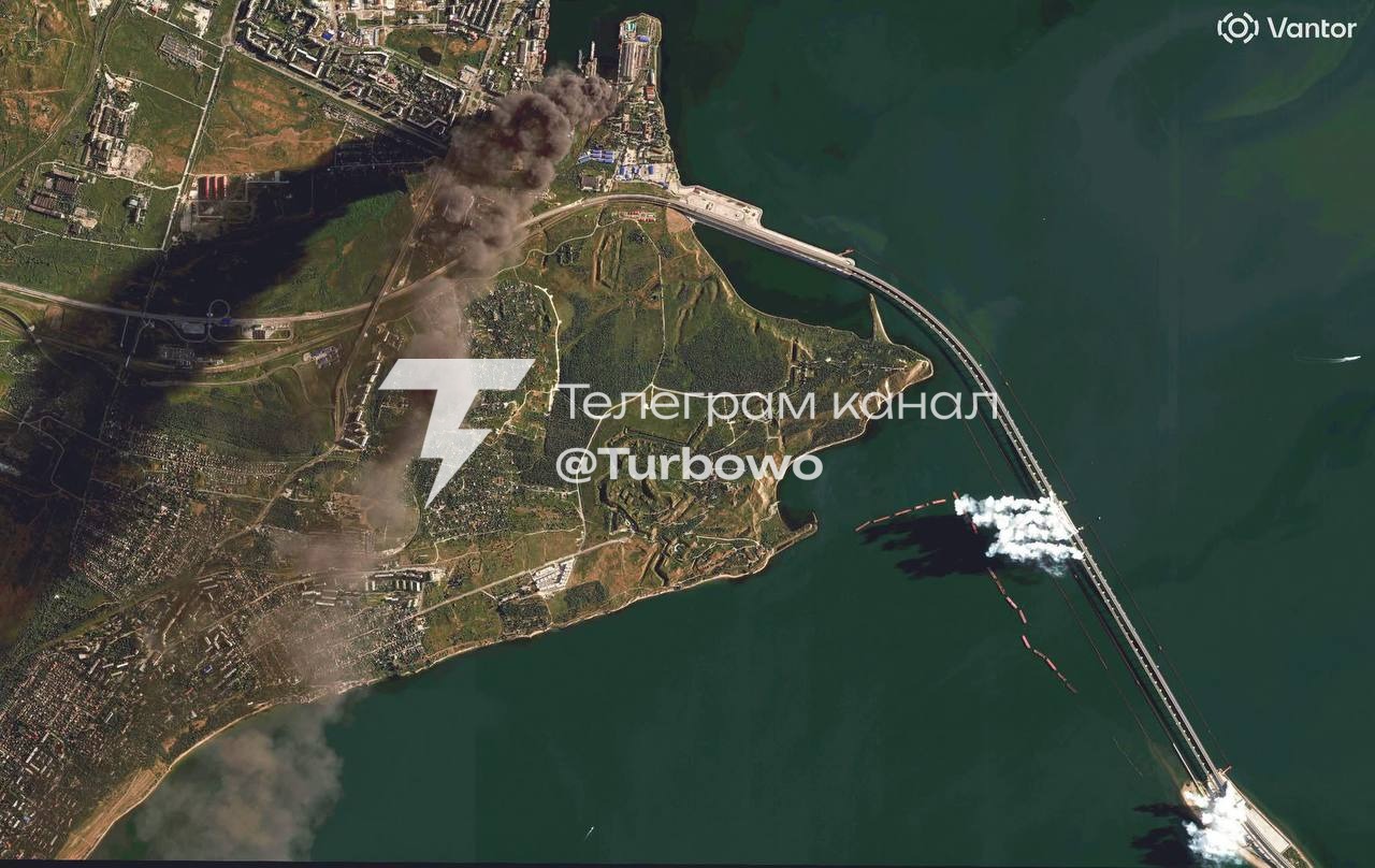 Супутникові знімки зафіксували наслідки ударів Сил оборони по логістиці окупантів…