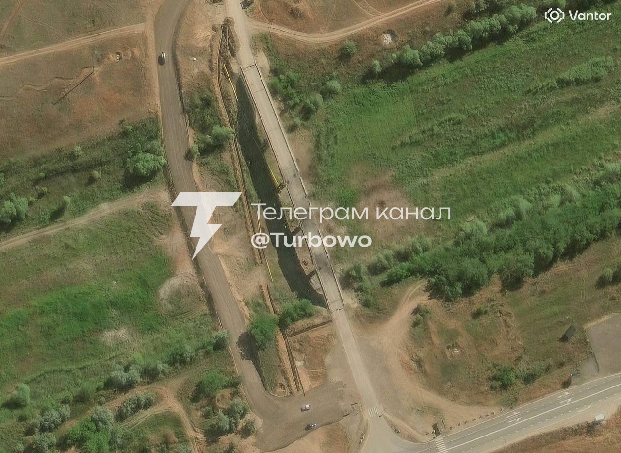 Супутникові знімки зафіксували наслідки ударів Сил оборони по логістиці окупантів…