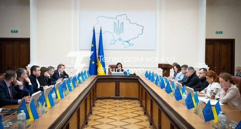 Тисячі громад по Україні не можуть ухвалювати рішення Через війну багато депутатів…