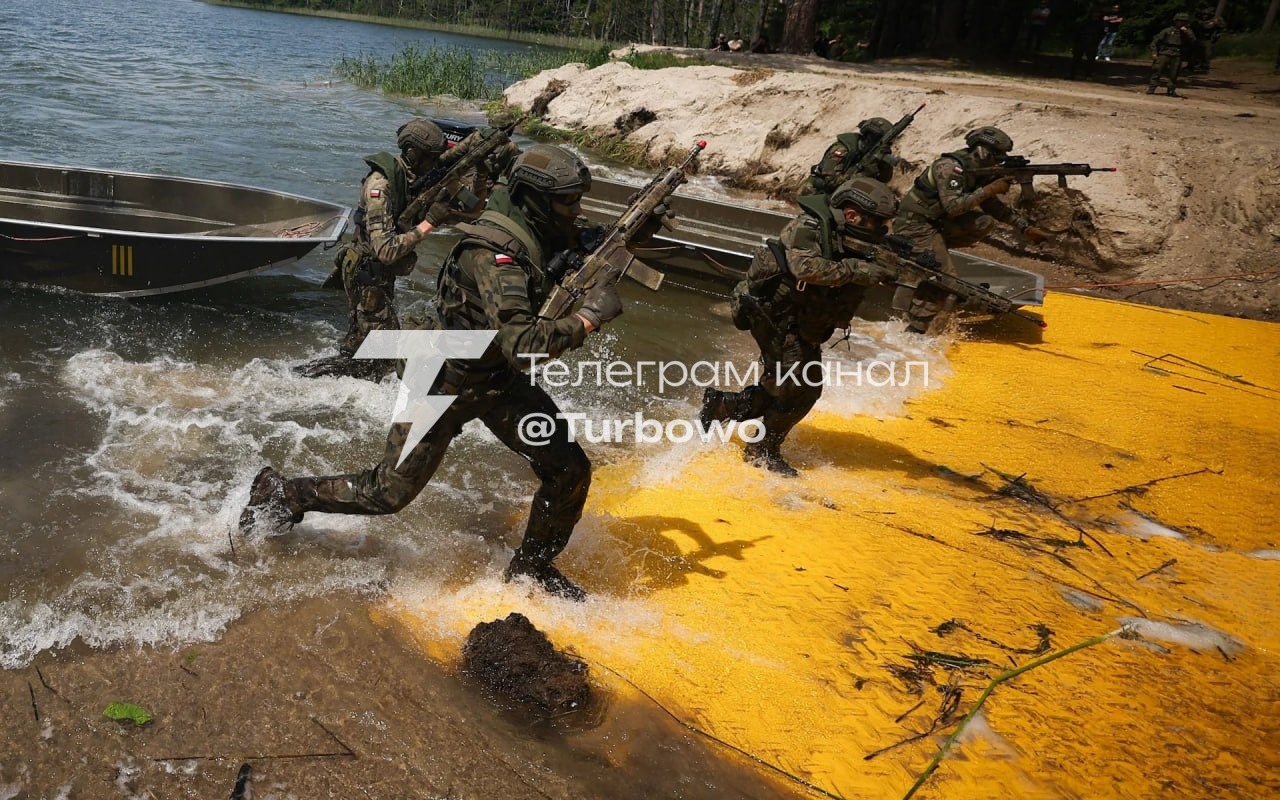 США попередили Польщу про можливу підготовку росією збройної провокації найближчими…