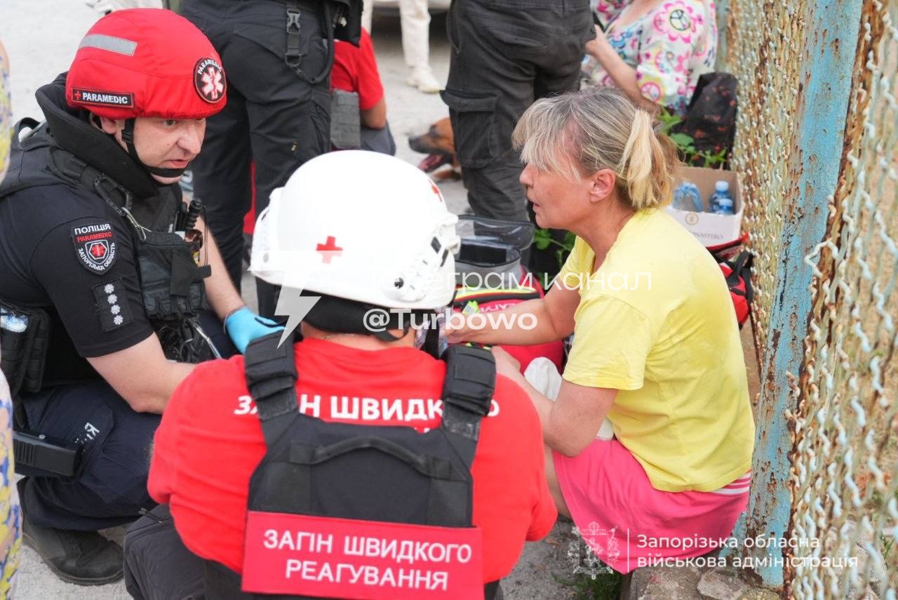 Внаслідок російського удару по Запоріжжю: 17 поранених і двоє…