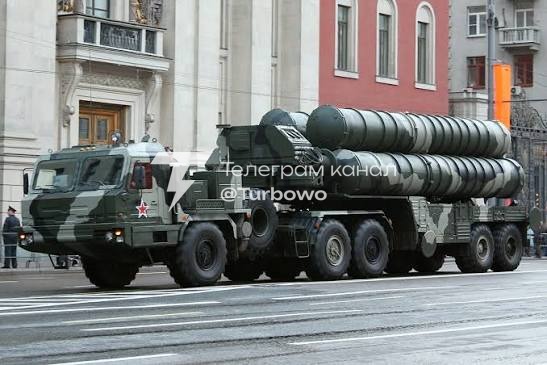Туреччина могла продати російські С-400 одній із країн Перської затоки За даними…