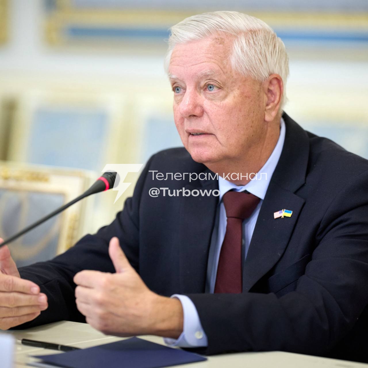 Америка і світ втратили рішучого лідера: заявив Президент України…