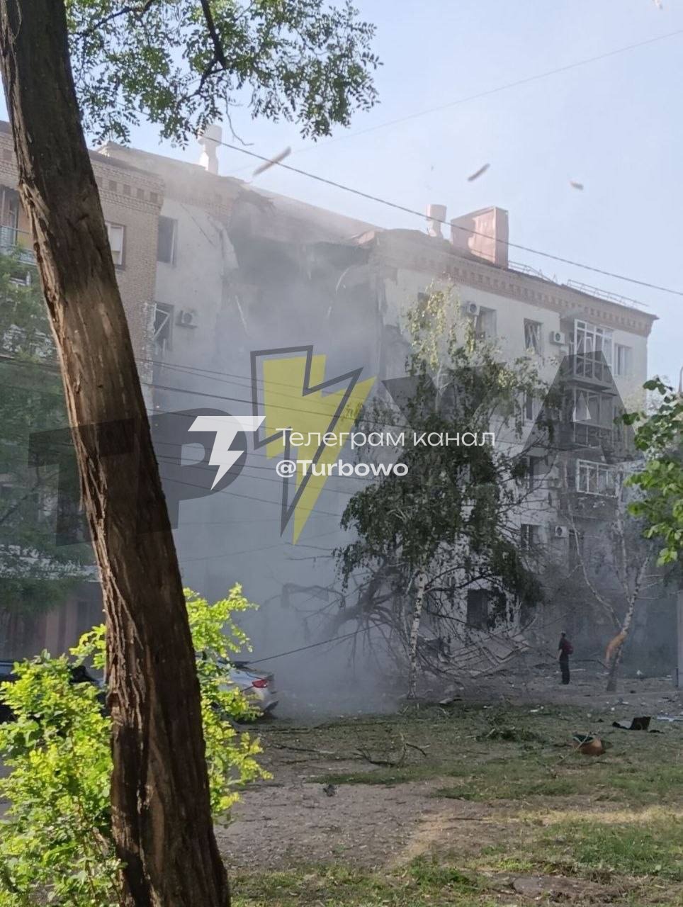 У Запоріжжі внаслідок російського удару пошкоджено житловий будинок