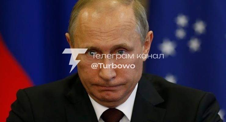 Українські удари по НПЗ посилюють кризу в росії Після атак на нафтопереробні заводи…