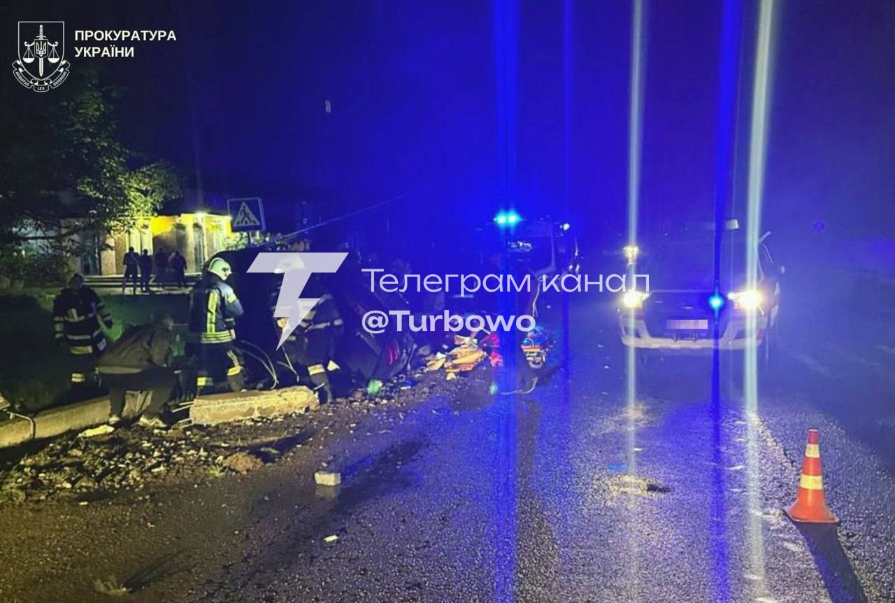 Трагічна ДТП на Львівщині: троє неповнолітніх…