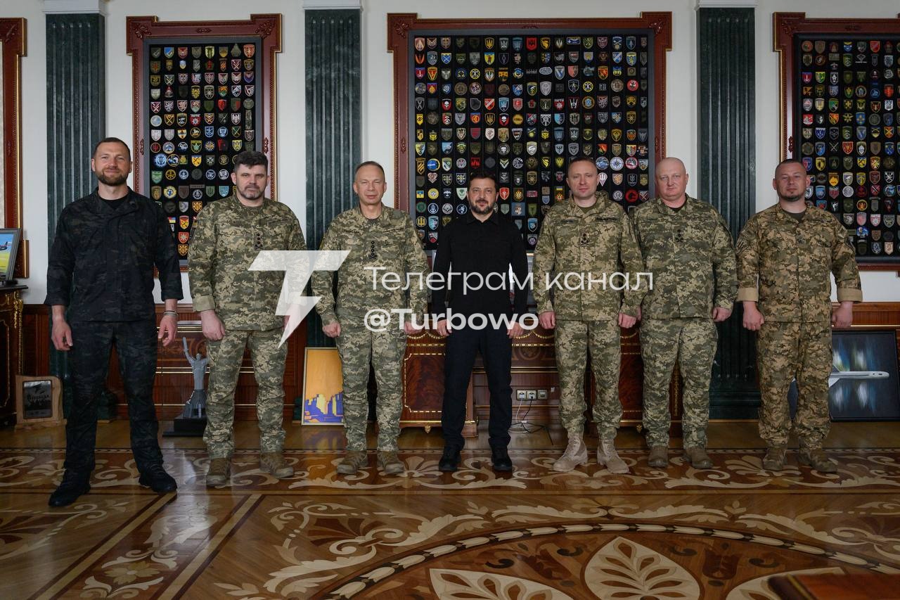 Разом із Михайлом Драпатим та Євгенієм Хмарою визначили