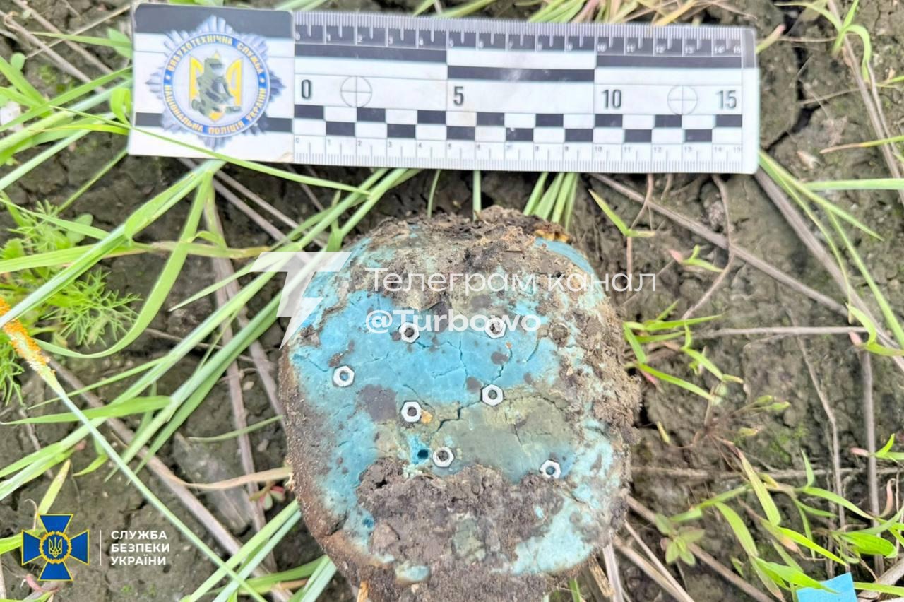 СБУ, Національна поліція та прокуратура затримали у Чернігові російську агентку…
