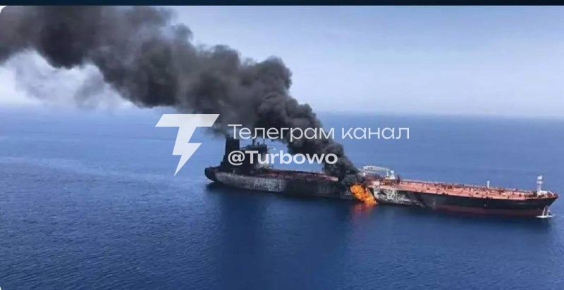 Після двох тижнів безперервних російських атак цивільне судноплавство в українських…