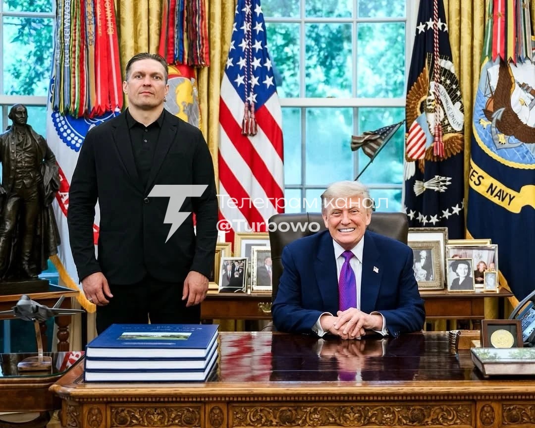 Трамп запитав Усика, чим відрізняються українці від росіян: боксер вказав на голову…