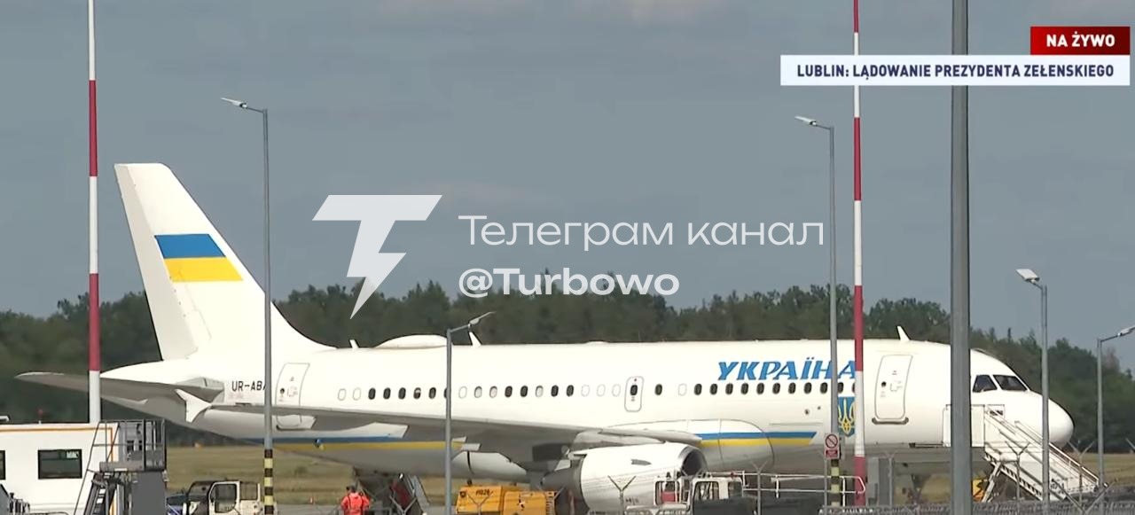 Дорогою із США Зеленський уперше прибув до Польщі після загострення у відносинах…