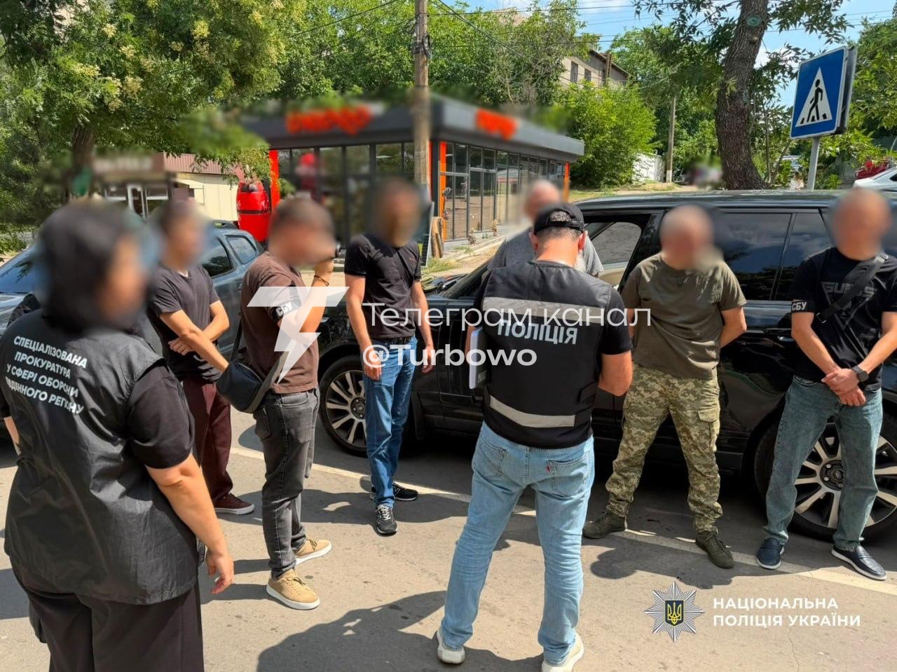 Посадовець ТЦК на Одещині за 500 літрів дизпалива знімав військовозобов’язаних із…