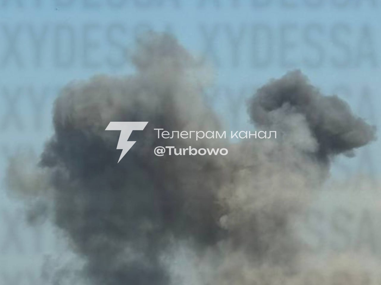 Росія атакувала транспортну інфраструктуру Одещини: наразі відомо про шістьох…