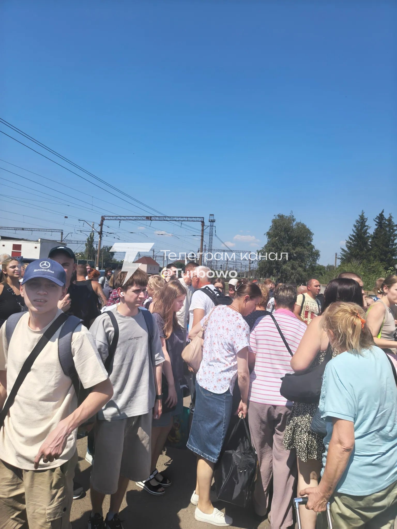 Масово затримуються потяги по всій Україні За словами пасажирів